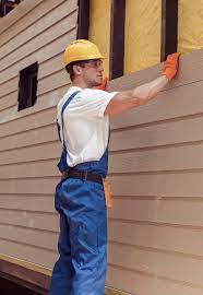 Affordable siding repair and maintenance services in Greentown, IN